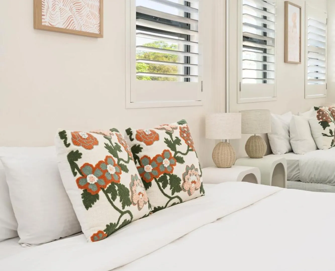 شقة Tranquil Tides Retreat - Coastal Waterfront Escape كالوندرا